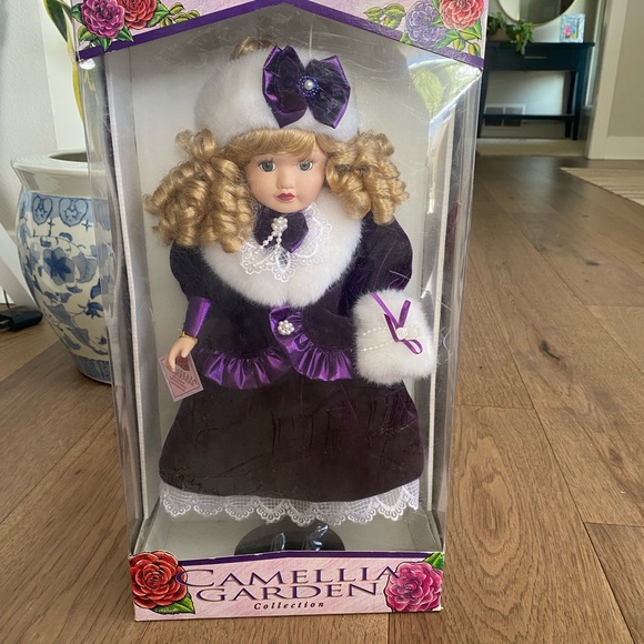 Purple Doll - Picture 1 of 1